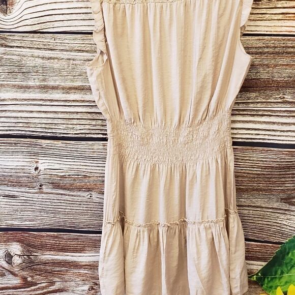Pinky Lt tan button down dress size large - Picture 3 of 6